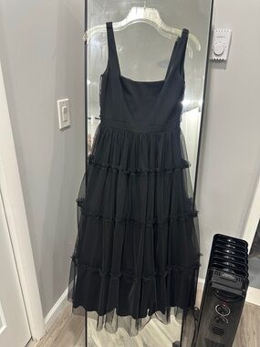 Adrianna Papell Black Tiered Tulle Midi Dress